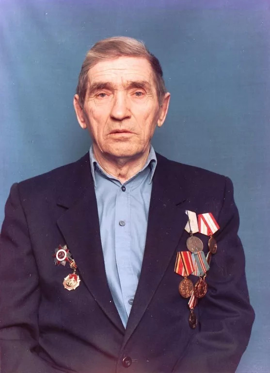 Корсун Алексей Артемович (1917-2008).jpg